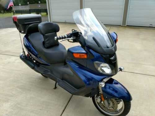 Suzuki AN650K