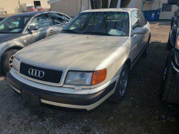 Audi 100