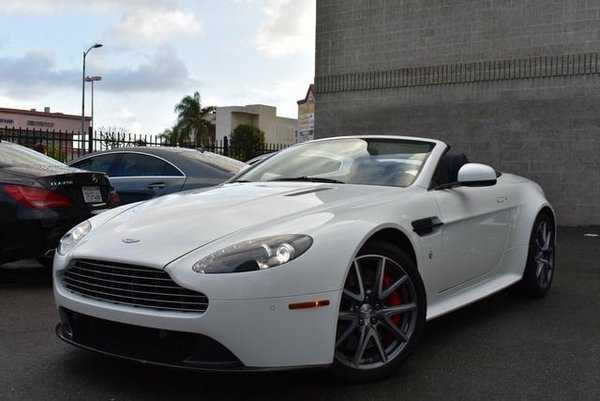 Aston Martin V8 Vantage