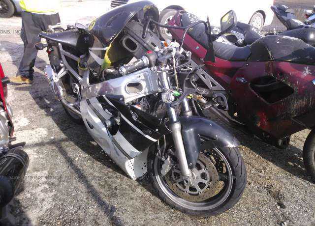 Suzuki GSX-R600