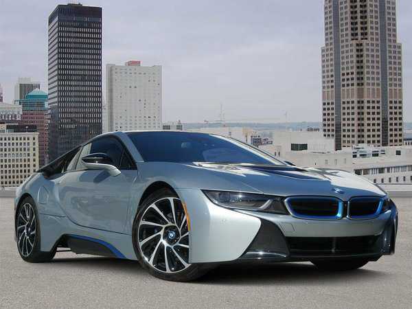 BMW i8
