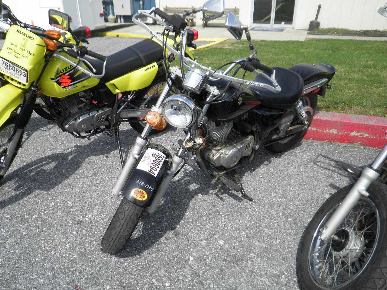 Suzuki GZ250