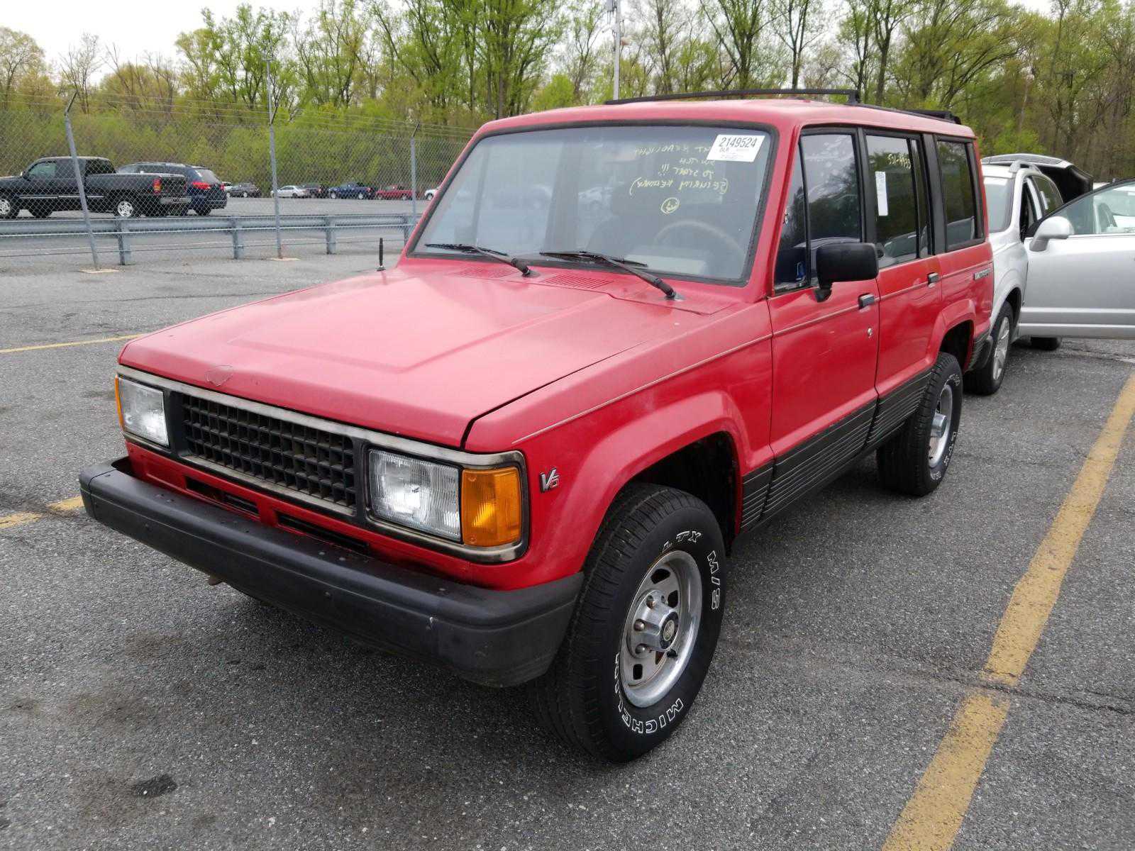 Isuzu Trooper
