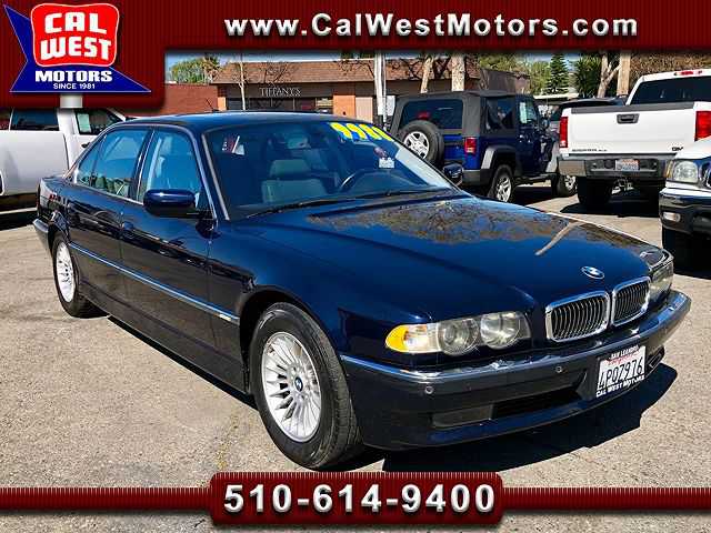 BMW 750i