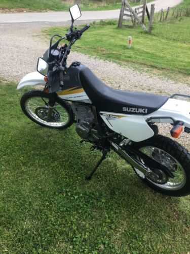Suzuki DR650SEL