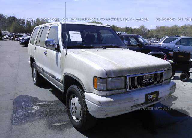 Isuzu Trooper