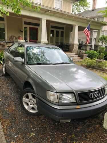 Audi 100
