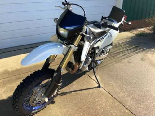 Suzuki DR-Z400SML