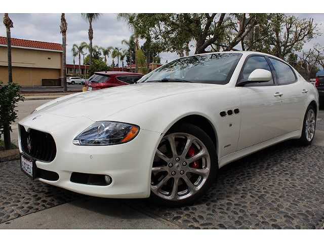 Maserati Quattroporte