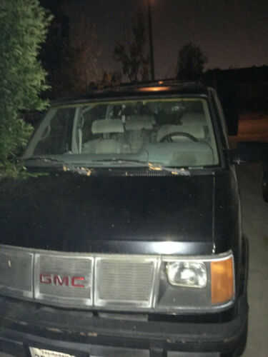 GMC Safari