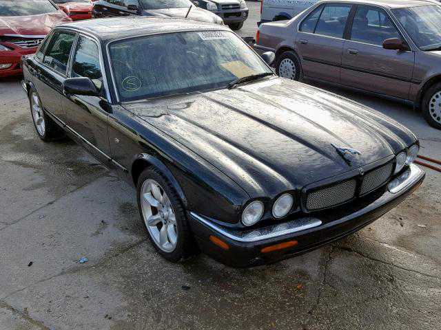 Jaguar XJR