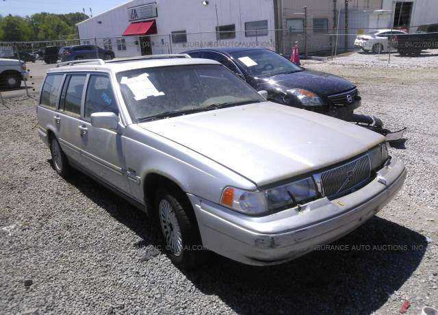 Volvo V90