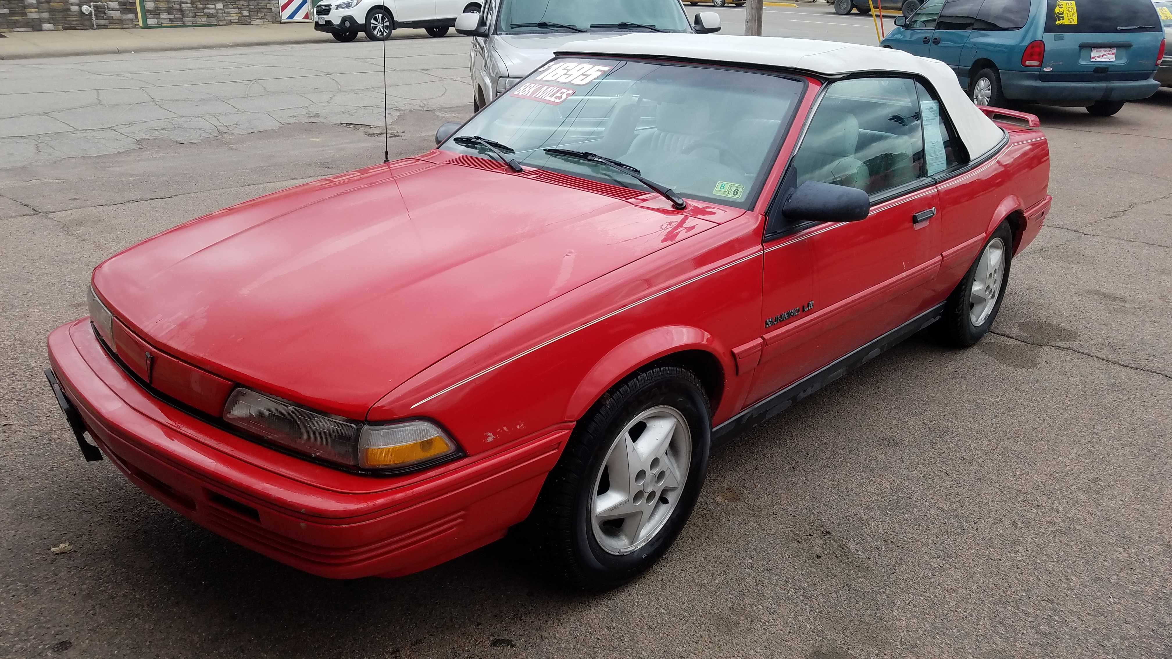 Pontiac Sunbird