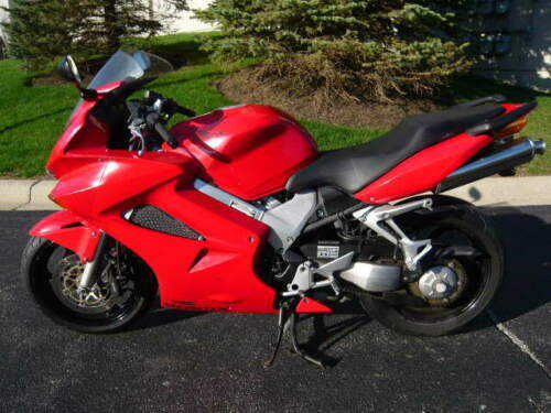 Honda VFR800Fi (INTERCEPTOR)