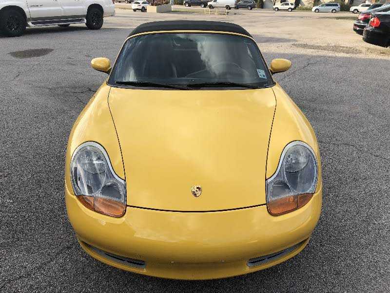 PORSCHE