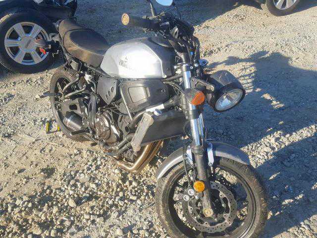 YAMAHA