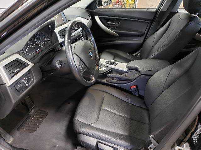 2016 BMW 320i
