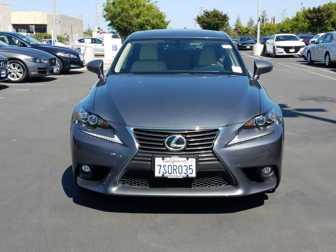 2016 Lexus IS