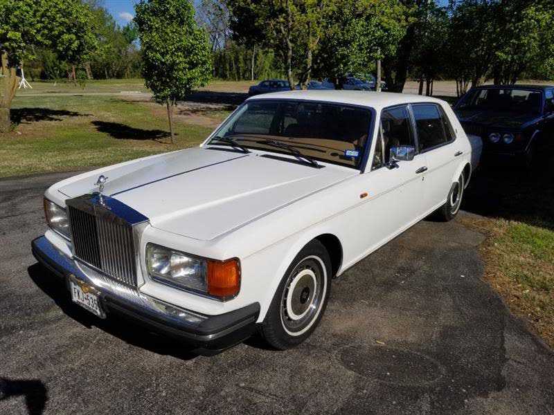 Rolls-Royce Silver Spur