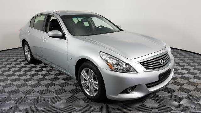 Infiniti Q40