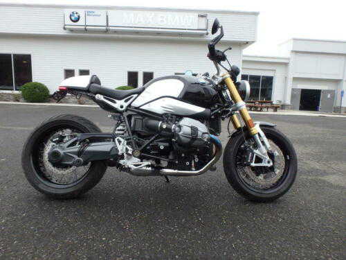 BMW R nineT
