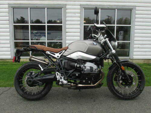 BMW R nineT