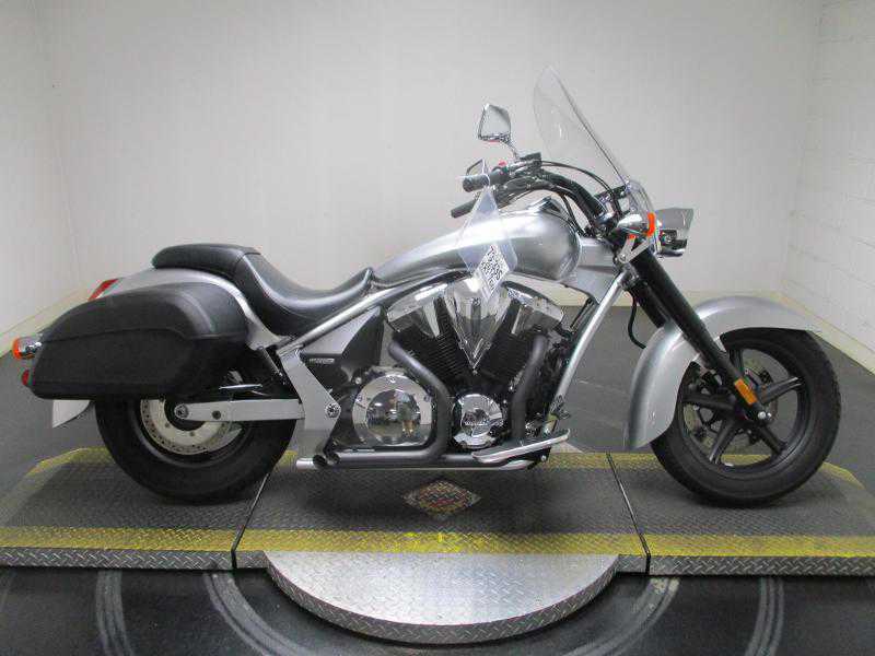 Honda VT1300 (Interstate)