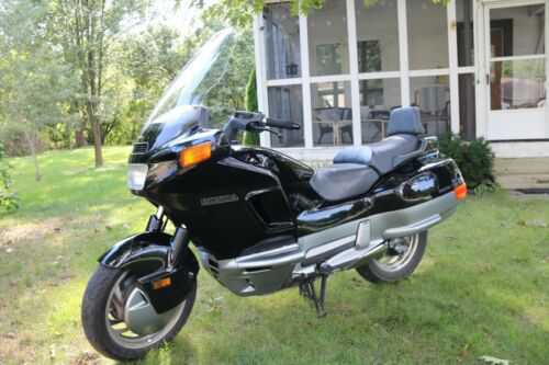 Honda PC800 (PACIFIC COAST)