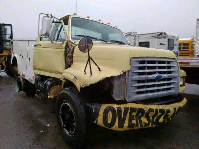 Ford F-700