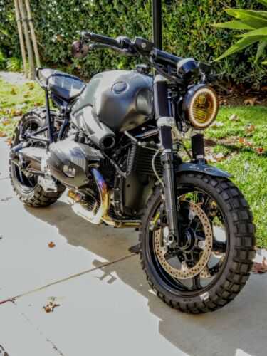 BMW R nineT
