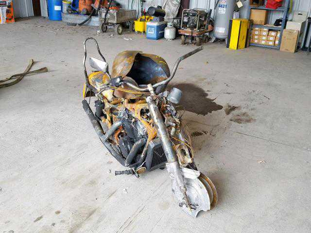 Honda VT1100C2 (SHADOW SABRE)