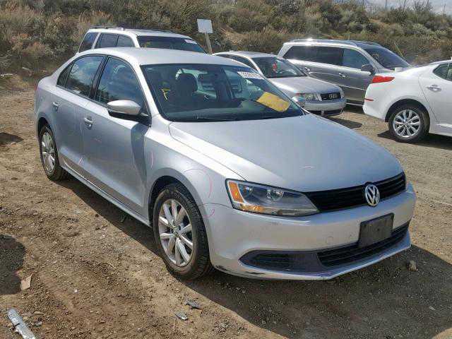 3VWDP7AJ9CM132718