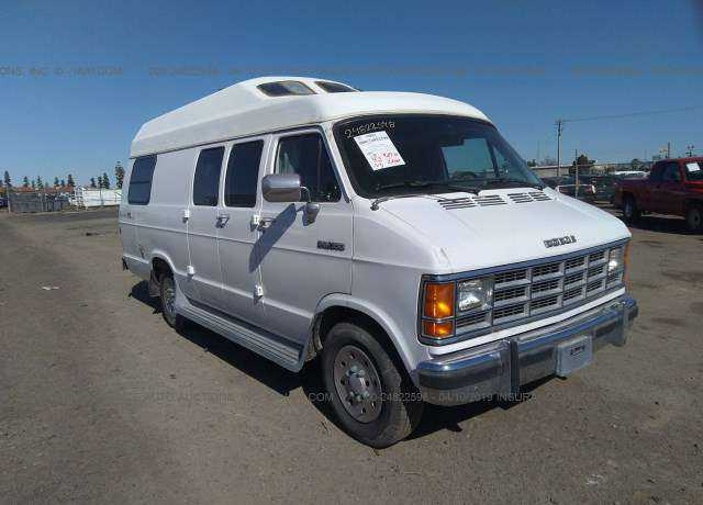 Dodge Ram Van