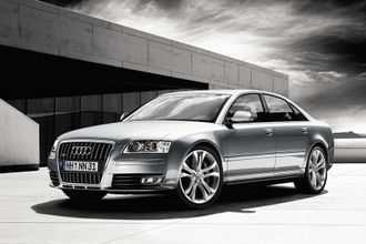 Audi S8