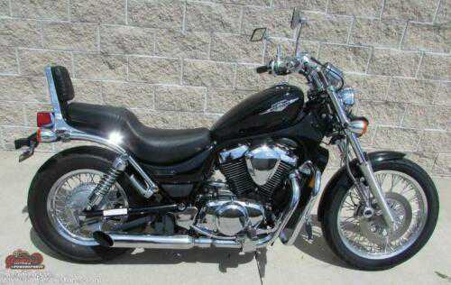 Suzuki VS800