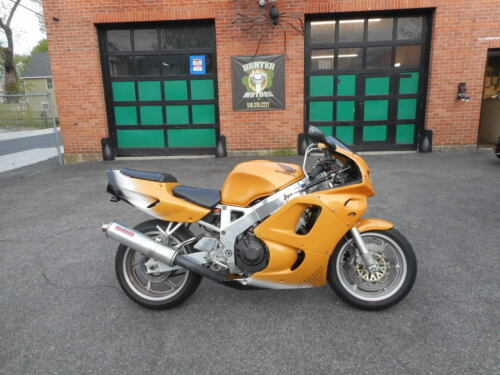 Honda CBR900