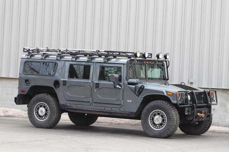 HUMMER H1