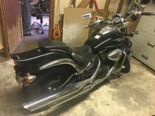 Suzuki VZ800