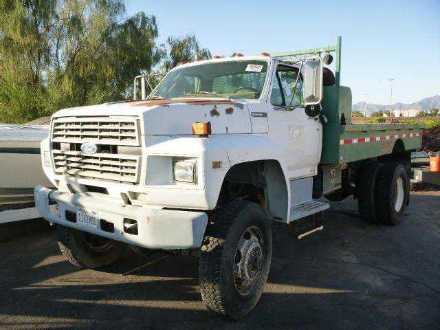 Ford F-700