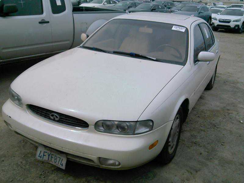 Infiniti J30