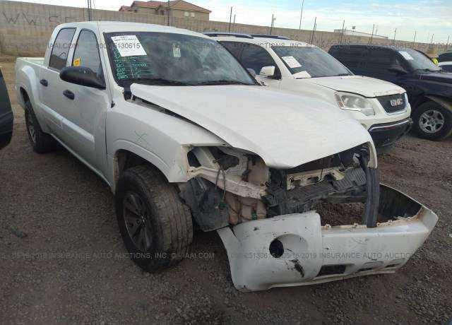 Mitsubishi Raider