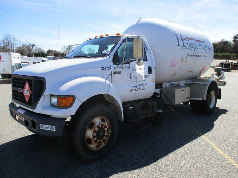 Ford F-750