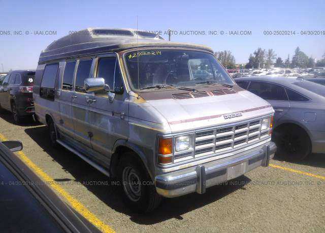 Dodge Ram Van
