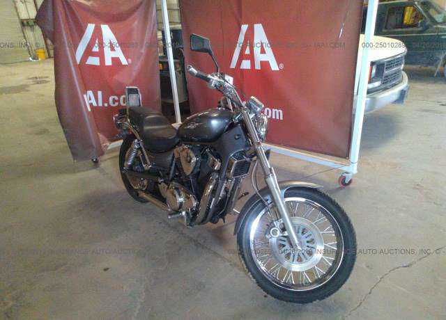 Suzuki VS1400