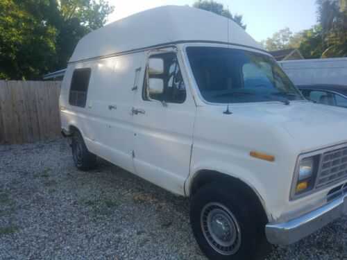 Ford E-250