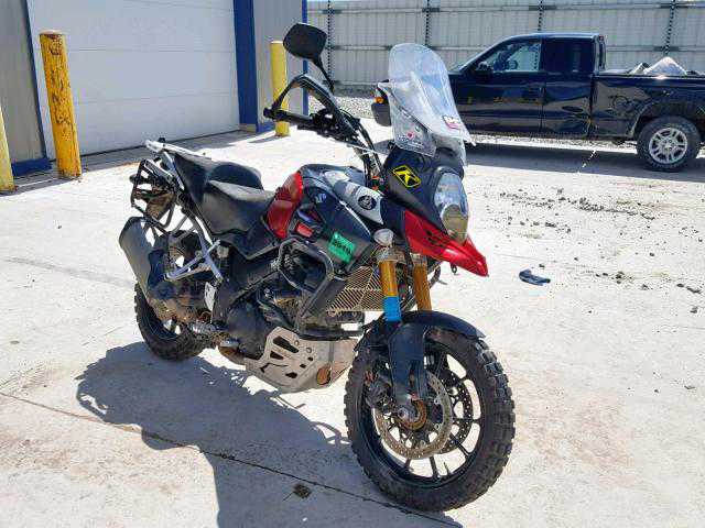 Suzuki DL1000AL/DL1000AAL