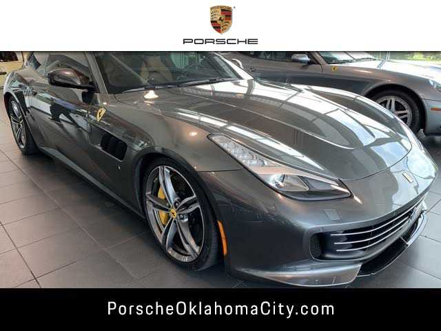 Ferrari GTC4Lusso