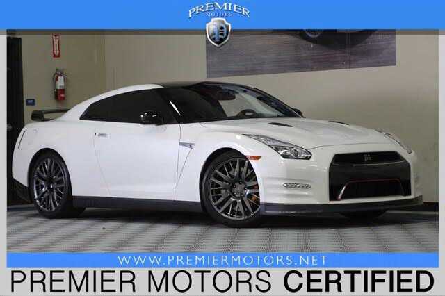 Nissan GT-R