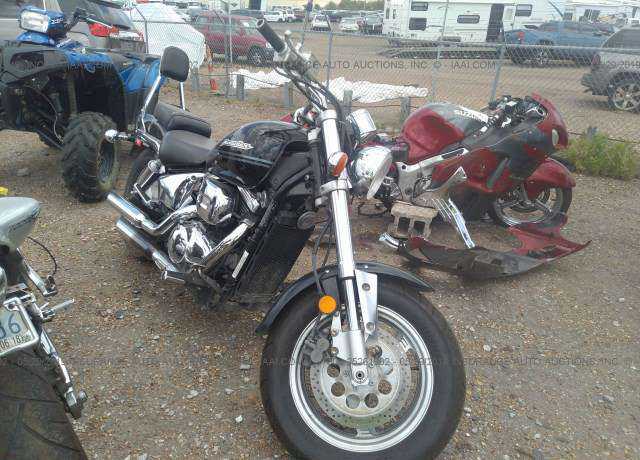 Suzuki VZ800K