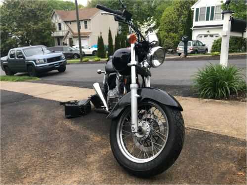 Suzuki GZ250